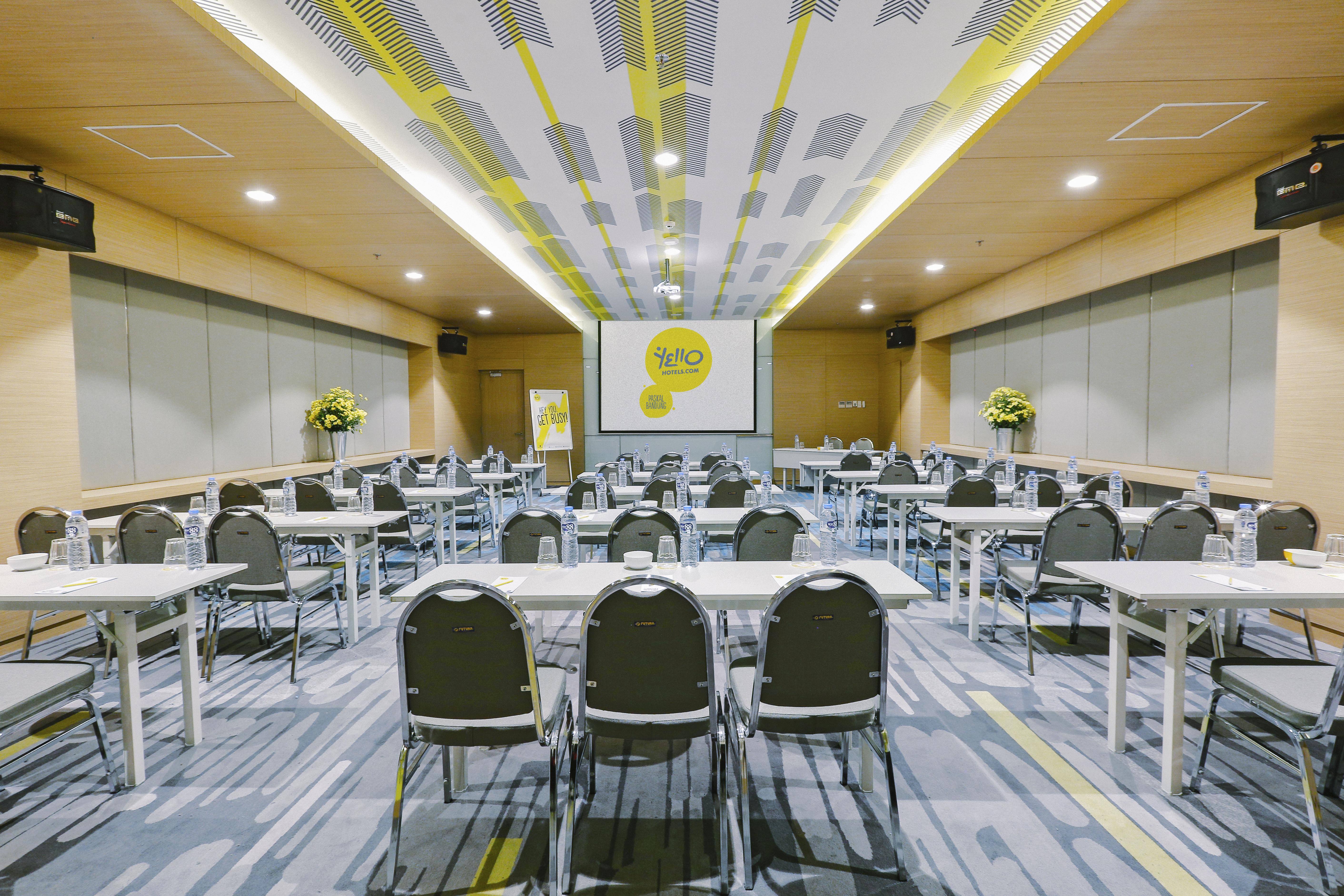 Yello Hotel Paskal Bandung Zewnętrze zdjęcie