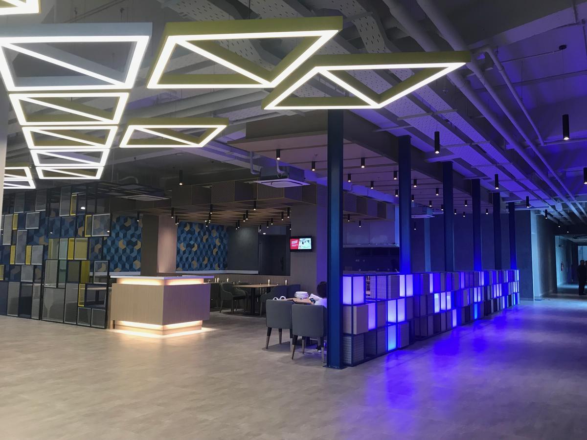 Yello Hotel Paskal Bandung Zewnętrze zdjęcie