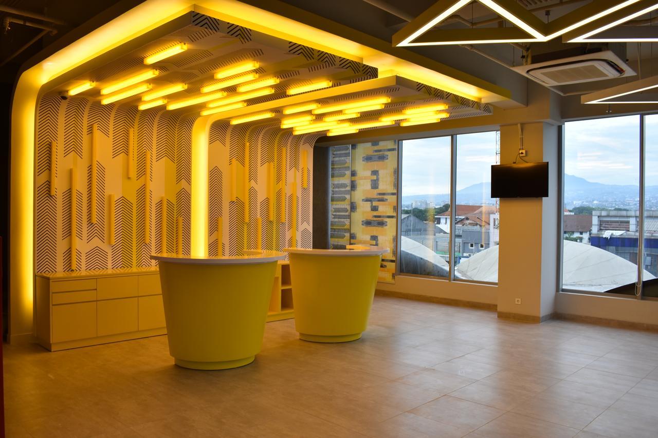 Yello Hotel Paskal Bandung Zewnętrze zdjęcie