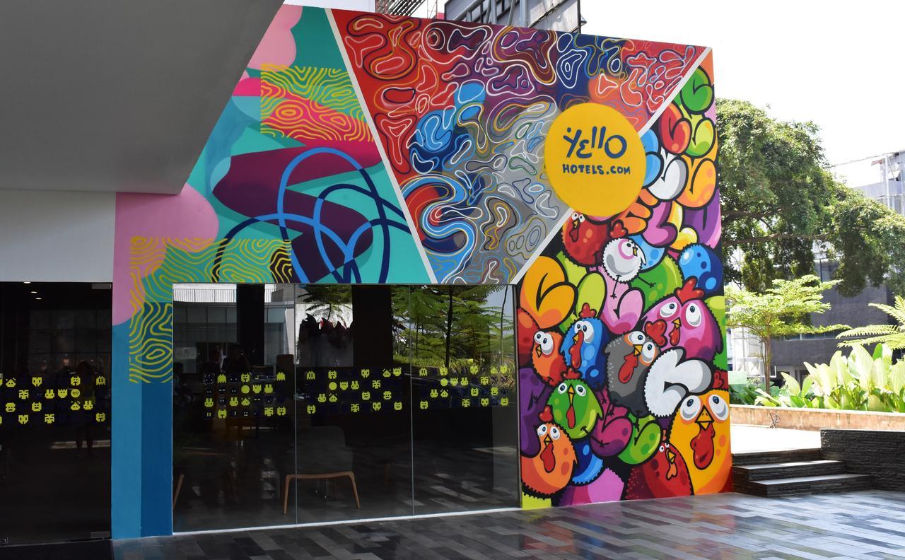 Yello Hotel Paskal Bandung Zewnętrze zdjęcie